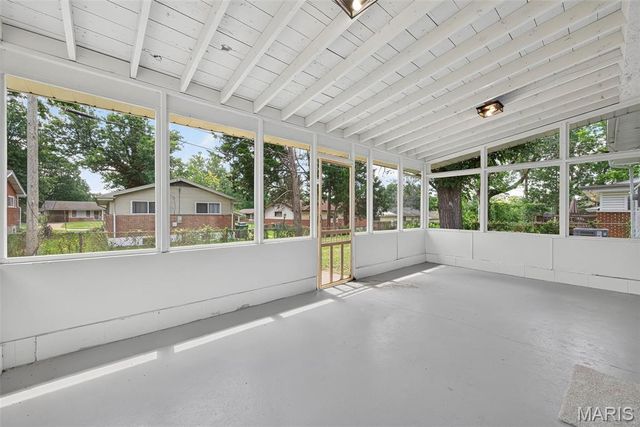 2246 Berwyn Drive, St Louis, MO 63136