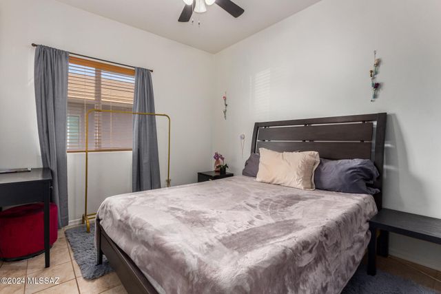 21330 E Reunion Road, Red Rock, AZ 85145