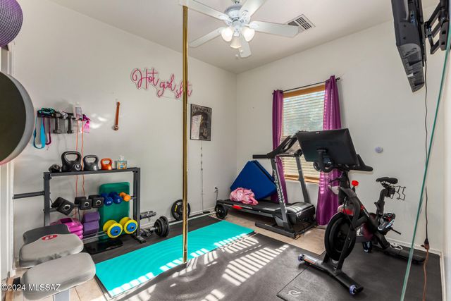 21330 E Reunion Road, Red Rock, AZ 85145