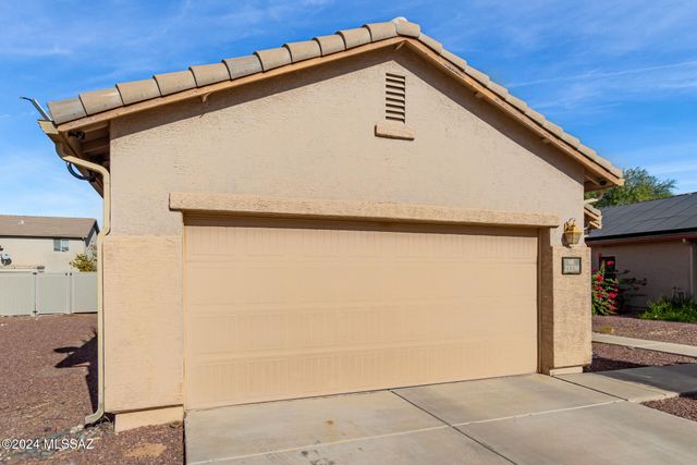 21330 E Reunion Road, Red Rock, AZ 85145
