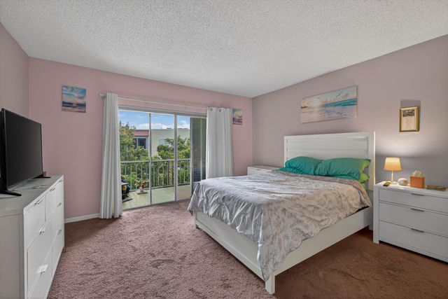 6731 Cypress Road, Plantation, FL 33317