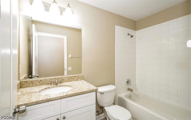 3741 SE 3rd AVE, Cape Coral, FL 33904