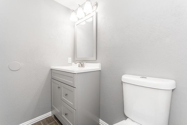 221 Hardwood Trail, Mesquite, TX 75150