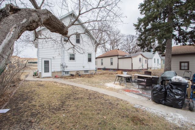 432 14th Avenue S, Fargo, ND 58103