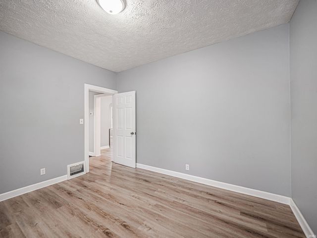 4106 Broadway Avenue, Evansville, IN 47712