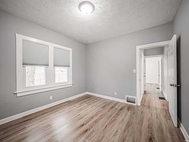 4106 Broadway Avenue, Evansville, IN 47712