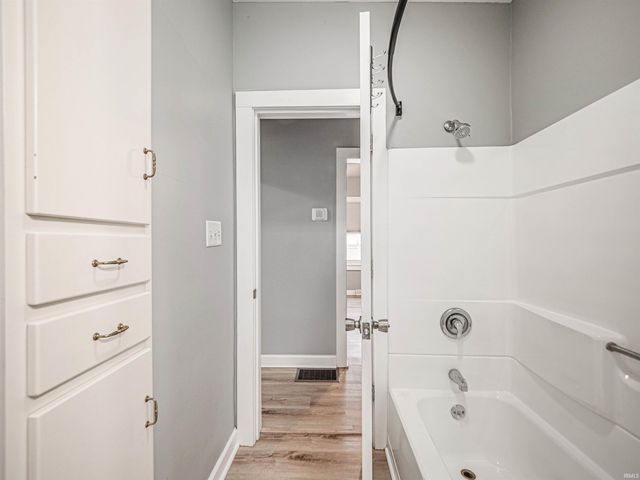 4106 Broadway Avenue, Evansville, IN 47712