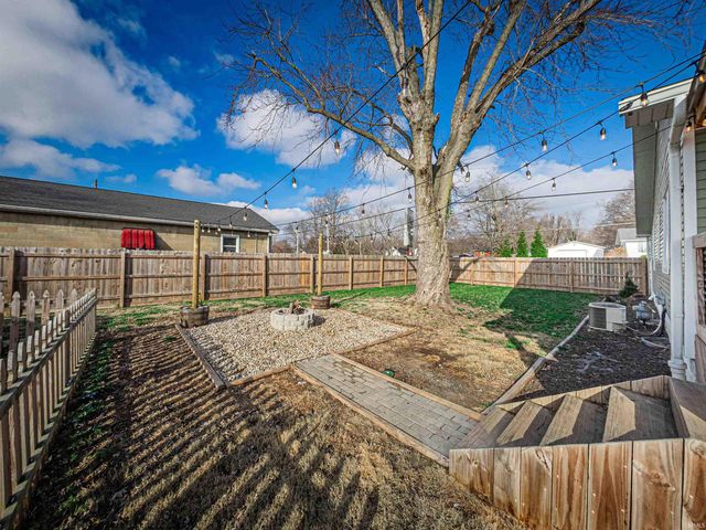 4106 Broadway Avenue, Evansville, IN 47712