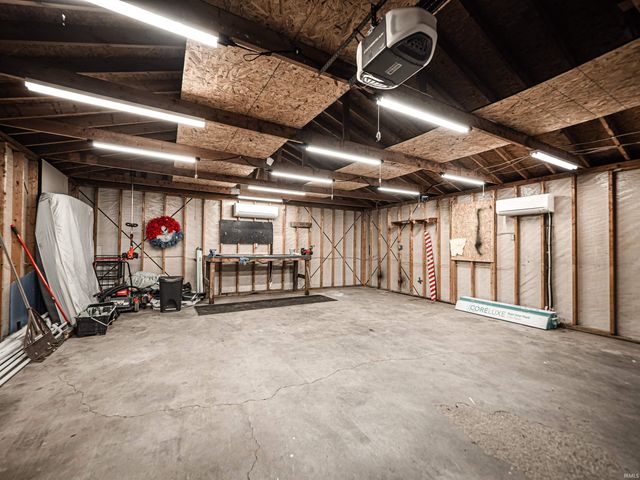 4106 Broadway Avenue, Evansville, IN 47712