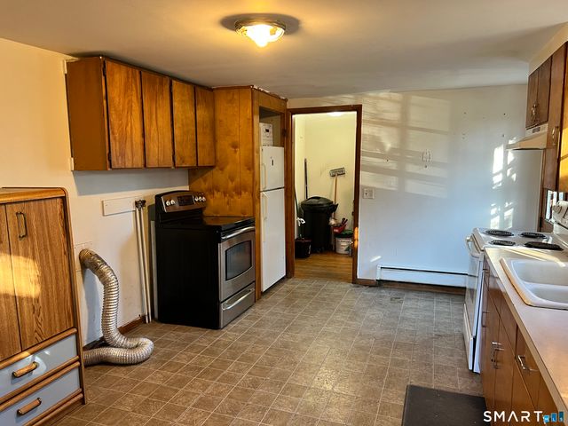 40 Lanesville Road, New Milford, CT 06776