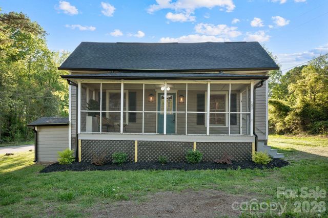 101 Fairview Street, Clover, SC 29710
