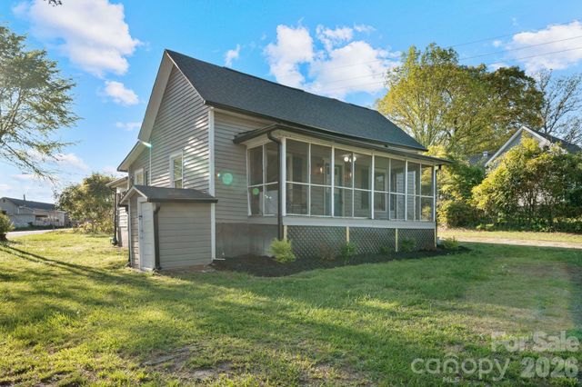 101 Fairview Street, Clover, SC 29710