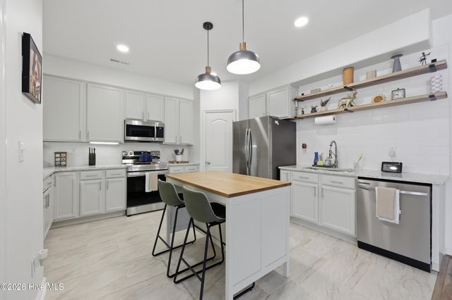 605 Raven Way, Elizabeth City, NC 27909