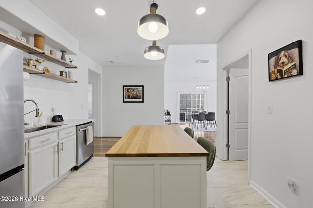 605 Raven Way, Elizabeth City, NC 27909