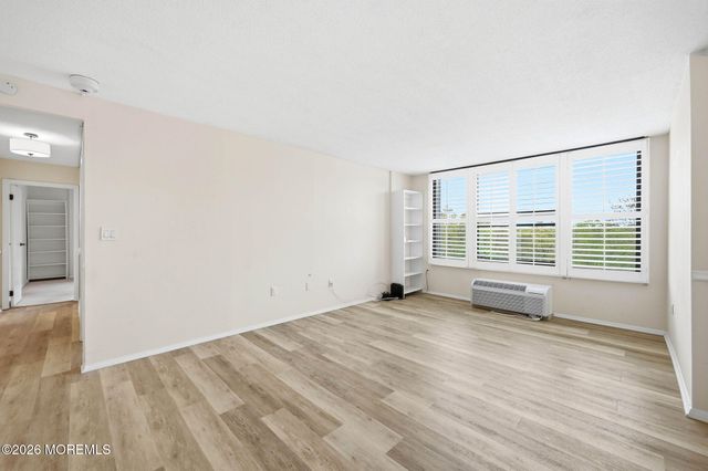 1 Scenic Drive 310, Highlands, NJ 07732