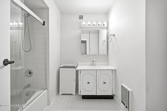 1 Scenic Drive 310, Highlands, NJ 07732