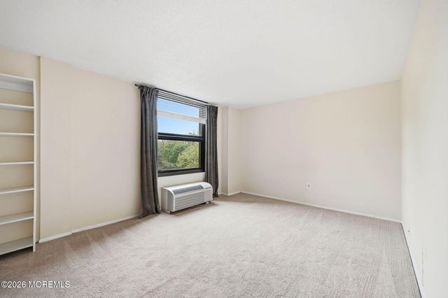 1 Scenic Drive 310, Highlands, NJ 07732