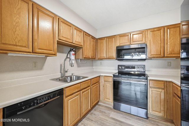1 Scenic Drive 310, Highlands, NJ 07732
