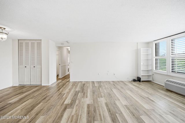 1 Scenic Drive 310, Highlands, NJ 07732