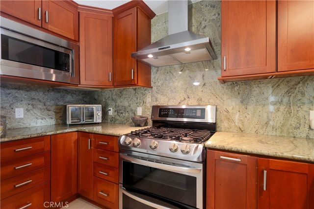 8 Sandpiper, Irvine, CA 92604