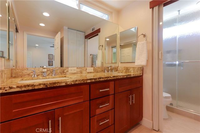 8 Sandpiper, Irvine, CA 92604