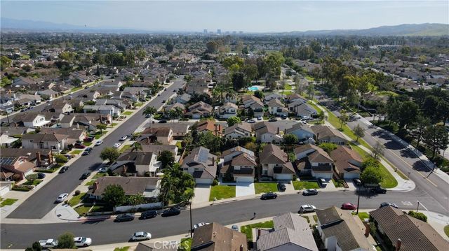 8 Sandpiper, Irvine, CA 92604