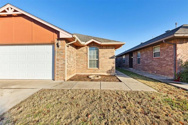 2341 NW 197th Street, Edmond, OK 73012