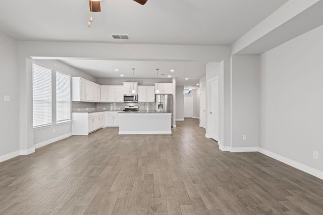 724 Cromane Road, Fort Worth, TX 76052