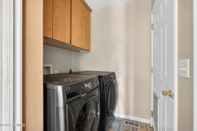 780 N Hildale Street, Hildale, UT 84784