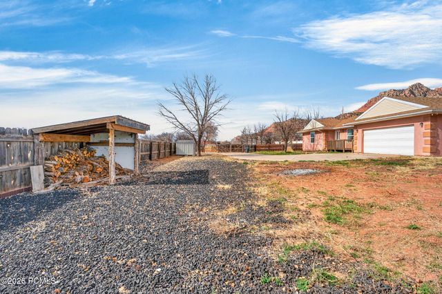 780 N Hildale Street, Hildale, UT 84784