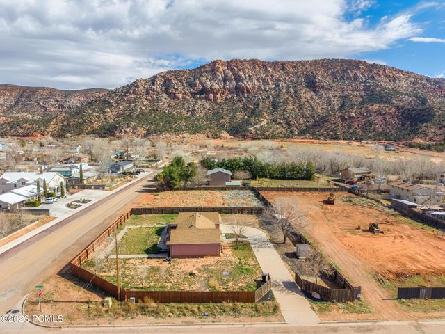 780 N Hildale Street, Hildale, UT 84784