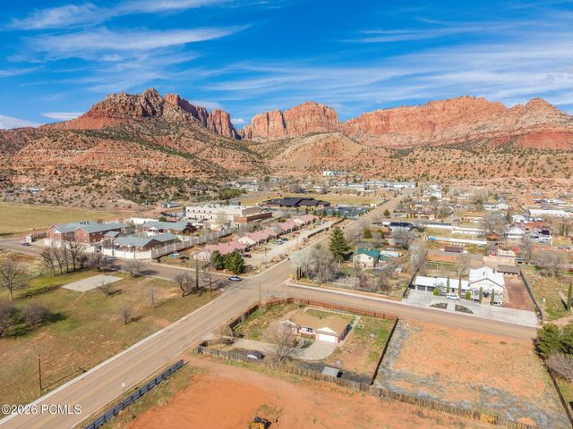 780 N Hildale Street, Hildale, UT 84784