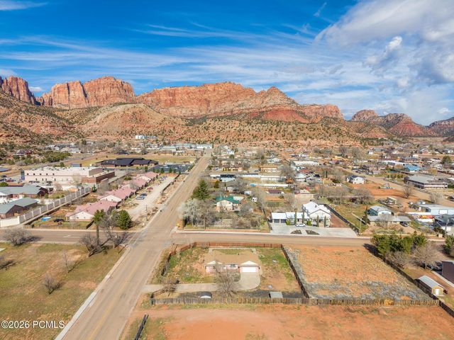 780 N Hildale Street, Hildale, UT 84784