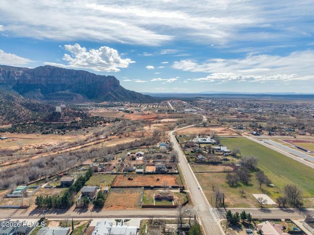 780 N Hildale Street, Hildale, UT 84784