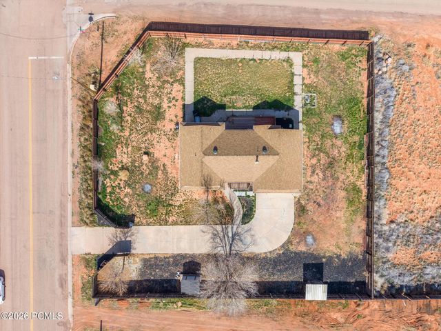 780 N Hildale Street, Hildale, UT 84784