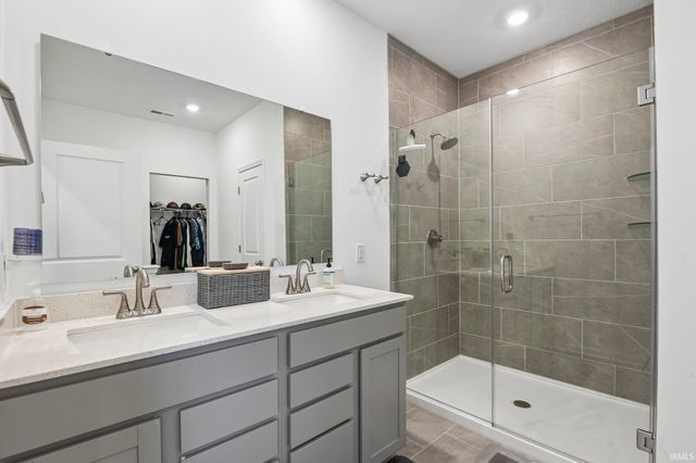 822 Lando Creek Drive, Kokomo, IN 46902