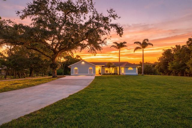 16644 122nd Drive N, Jupiter, FL 33478