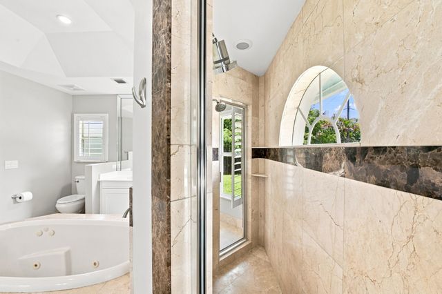 16644 122nd Drive N, Jupiter, FL 33478
