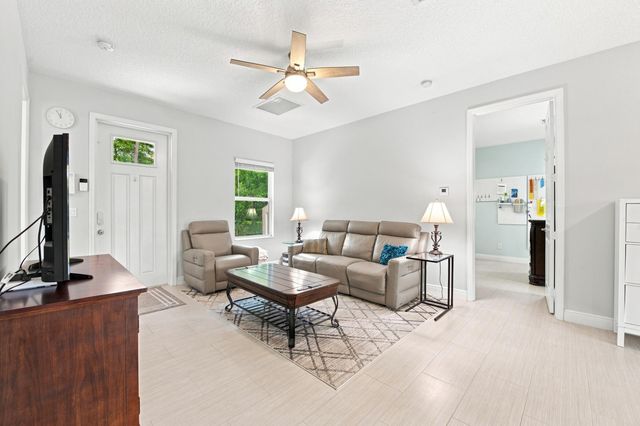16644 122nd Drive N, Jupiter, FL 33478