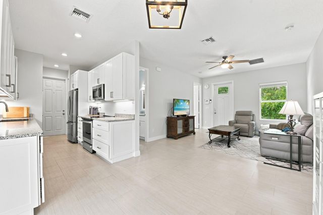 16644 122nd Drive N, Jupiter, FL 33478