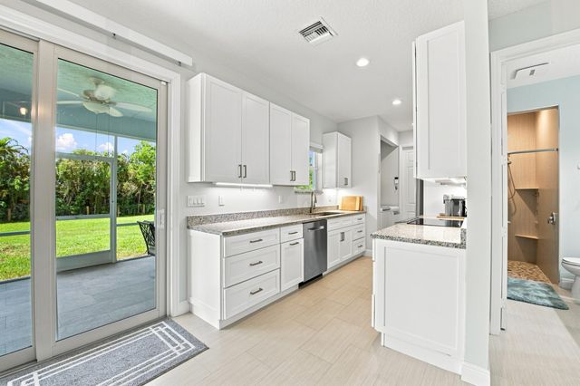 16644 122nd Drive N, Jupiter, FL 33478