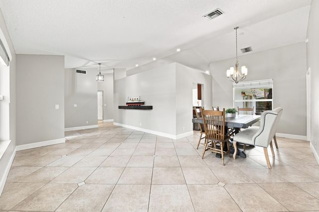16644 122nd Drive N, Jupiter, FL 33478