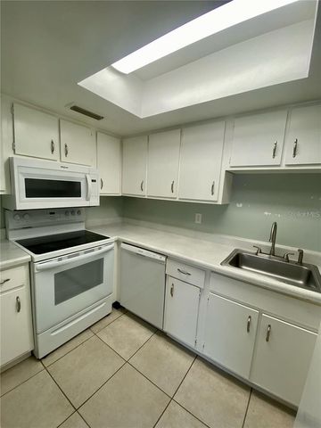 551 FLEMMING WAY 201, Maitland, FL 32751