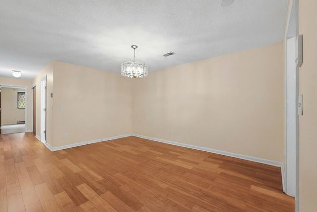 14 Royal Lake Drive 1, Braintree, MA 02184