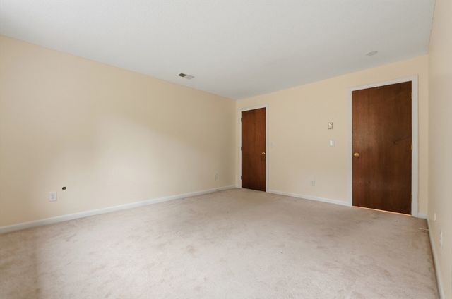 14 Royal Lake Drive 1, Braintree, MA 02184