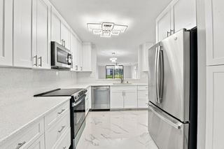 15324 LAKES OF DELRAY Boulevard 105, Delray Beach, FL 33484