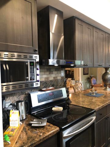 4601 Hammock Circle, Delray Beach, FL 33445