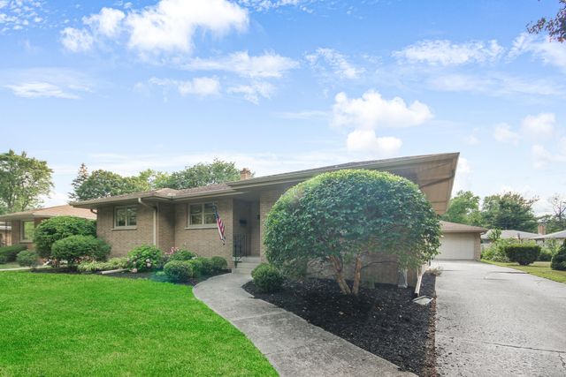 8612 Hohman Avenue, Munster, IN 46321