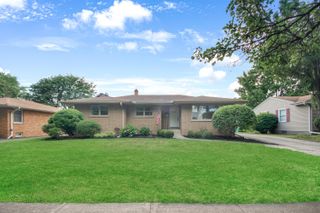 8612 Hohman Avenue, Munster, IN 46321