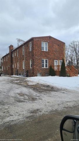 21304 Ontaga Street, Farmington Hills, MI 48336